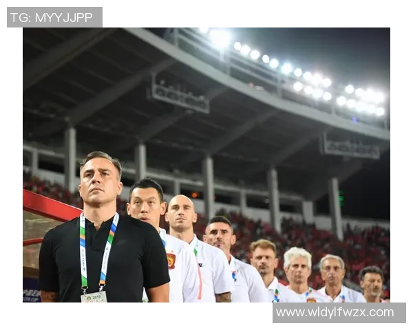 前恒大球员与上港球星共同评价恒大足球风格与发展现状