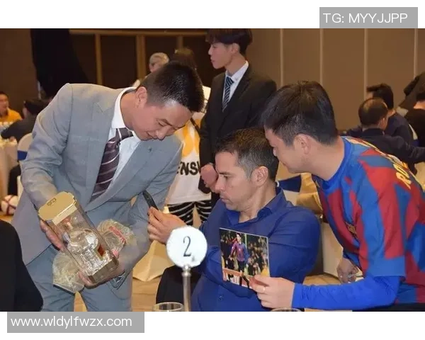 亚欧足球巨星荣耀对决见证绿茵赛场激情与巅峰较量